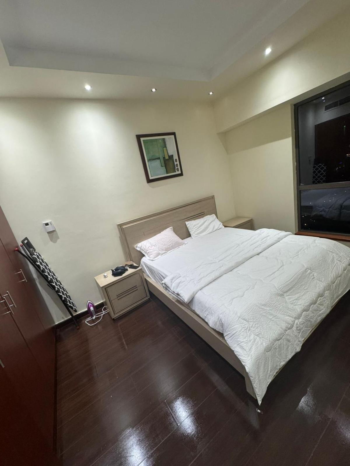Sadaf 8 Jbr Luxury Master Bedroom Near Tram Dubai Exterior photo